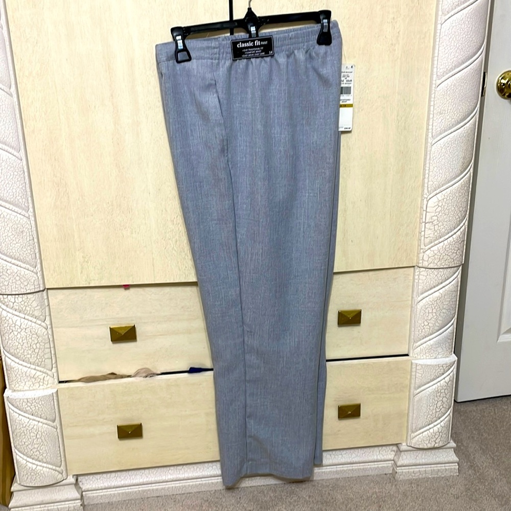 Alfred Dunner brand new classic fit pants